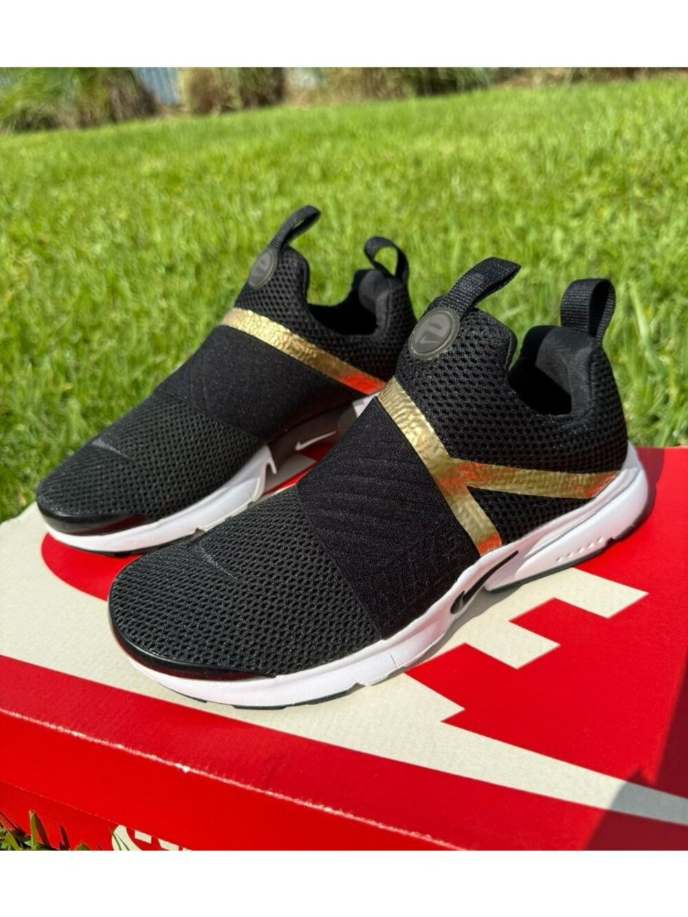 4Y | 6 WOMEN'S NIKE PRESTO EXTREME BLACK / WHITE 870022-006 RUNNING SHOES